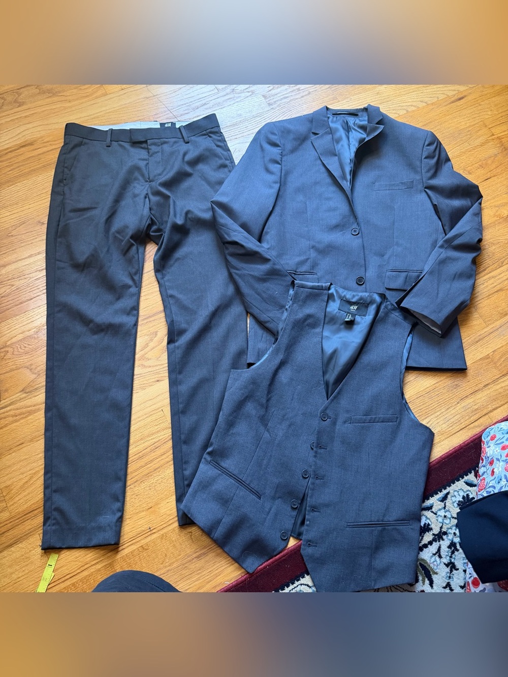 H&M charcoal gray 3pc suit